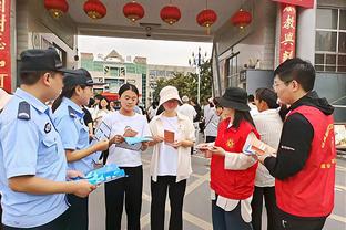 维埃里：尤文国米都有4名能进球的前锋，但米兰没有